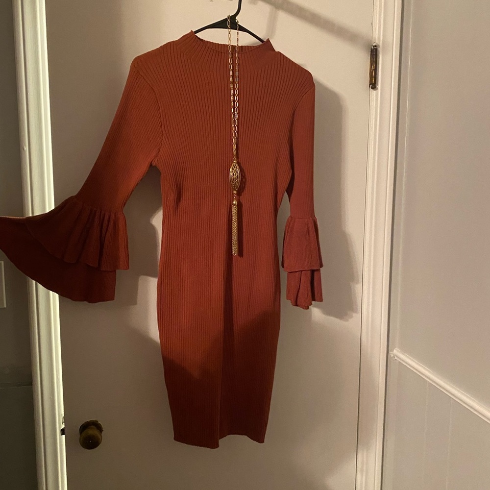 Brand: SAY WHAT, burnt brown stretchy sweater dress - XL  w/long layered sleeves
